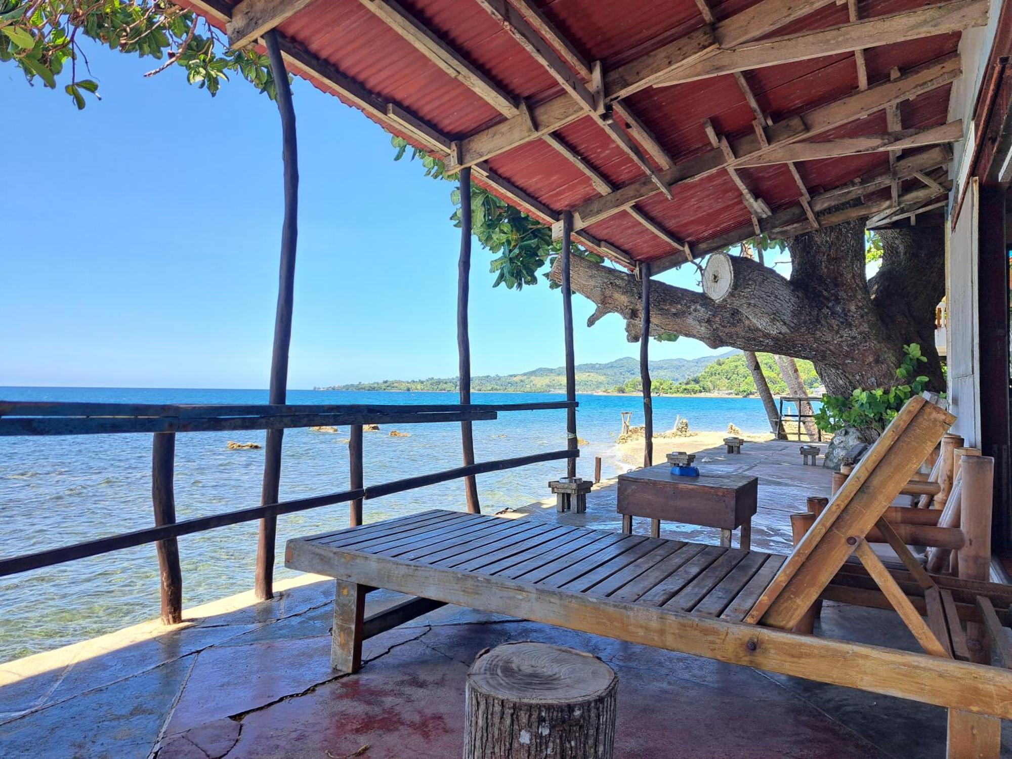 Paseo Del Mar Seaside Inn Jagna Bagian luar foto
